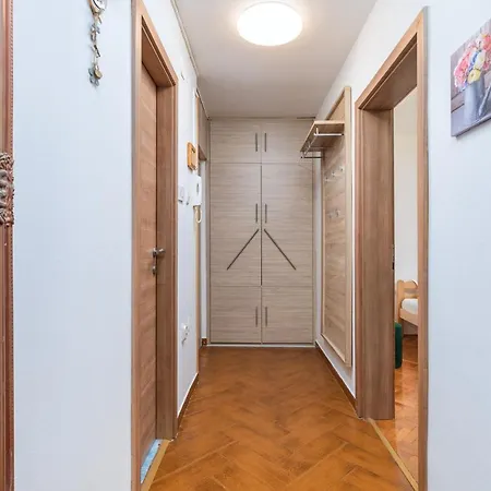 Apartment Rahela Pula Exterior photo